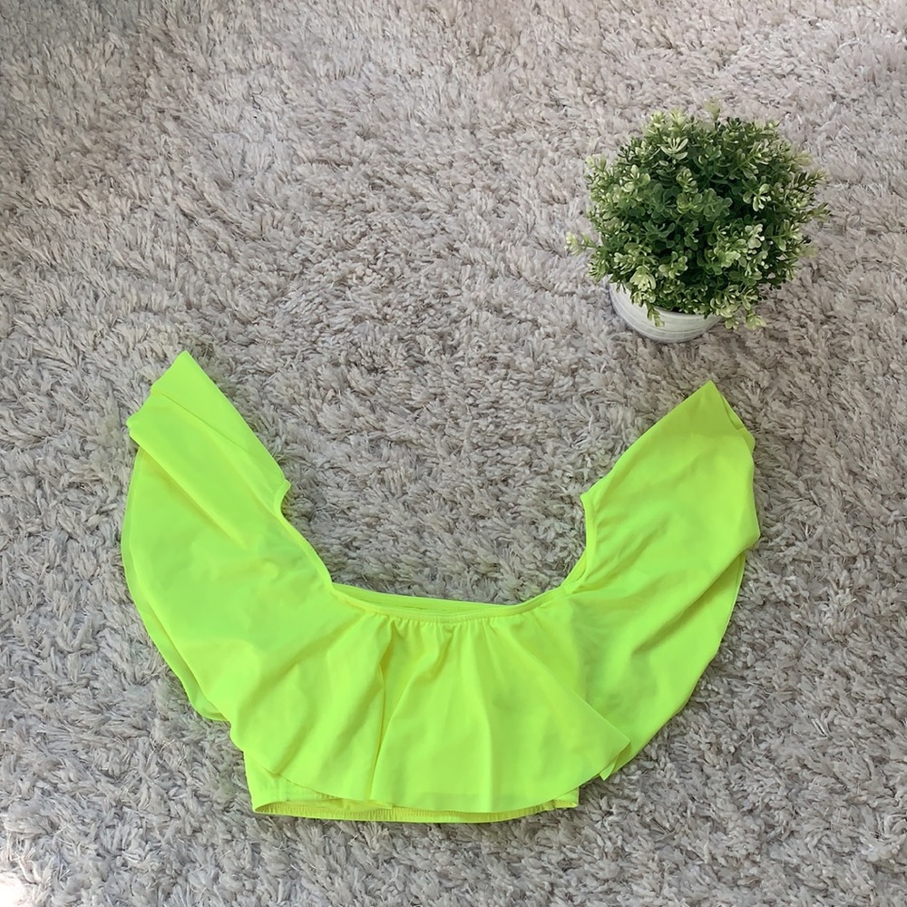 NWOT Off the Shoulder Bandeau Swimsuit Top - Picture 4 of 8